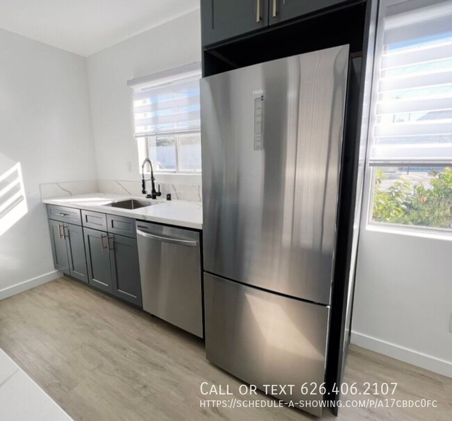 property at 521 Live Oak Ave