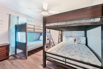 253 2nd Ave, Unit A in Marco Island, FL - Foto de edificio - Building Photo