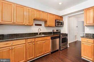 2168 Mayflower Dr in Woodbridge, VA - Building Photo - Building Photo