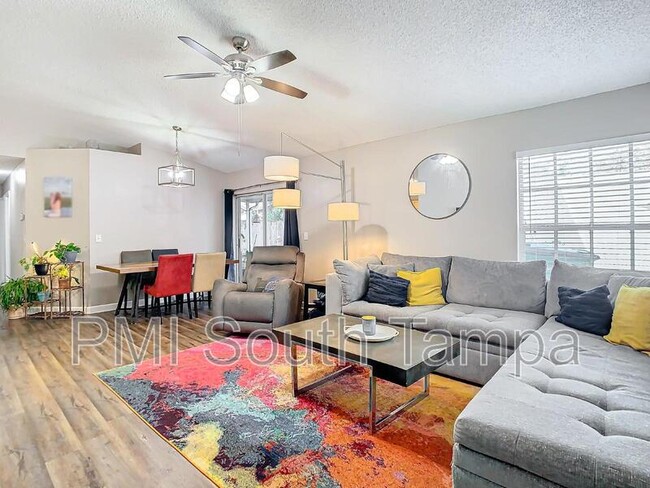 2760 Braham Ct in Palm Harbor, FL - Building Photo - Building Photo