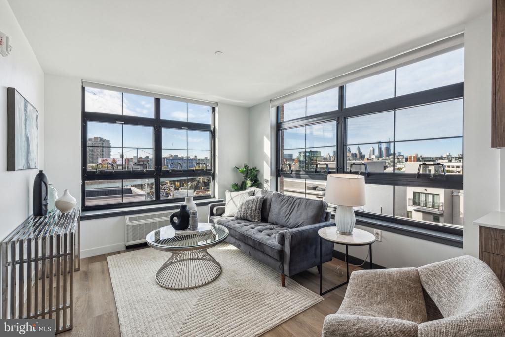 1122 Frankford Ave-Unit -327 in Philadelphia, PA - Building Photo