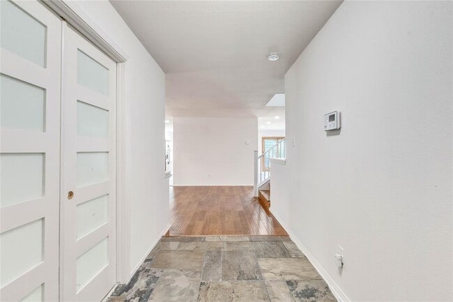 1200 Del Roy Dr in Cedar Park, TX - Building Photo - Building Photo