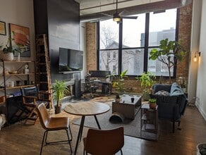 2650 W Belden Ave in Chicago, IL - Building Photo - Building Photo