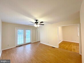 3894 Old Washington Rd in Waldorf, MD - Building Photo - Building Photo