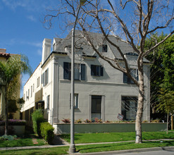 445-449 S Rexford Dr in Beverly Hills, CA - Building Photo - Building Photo