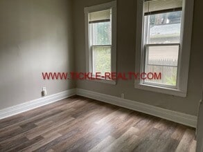 15 Edmonds St in Rochester, NY - Building Photo - Building Photo