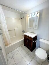 292 Harvard St, Unit 284-64 in Cambridge, MA - Building Photo - Building Photo