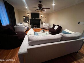 499 W Park Ave in Ocean Township, NJ - Building Photo - Building Photo