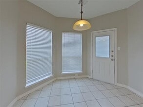 1533 Mill Creek Dr in Desoto, TX - Building Photo - Building Photo