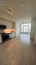 4955-P4955 Yonge St in Toronto, ON - Building Photo - Building Photo