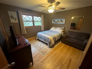 11500 SW Fairfield St in Beaverton, OR - Building Photo - Building Photo