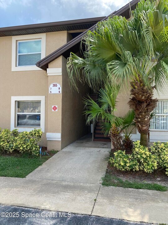 265 Spring Dr in Merritt Island, FL - Building Photo