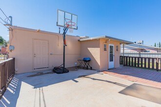 Super cute updated home! in Alamogordo, NM - Building Photo - Building Photo