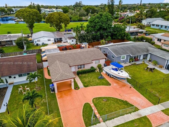 property at 1820 N 27th Ave