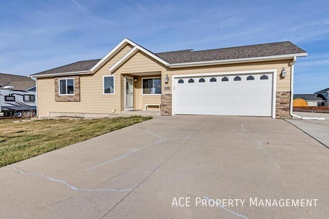 240 Grandeur Ln in Box Elder, SD - Building Photo - Building Photo