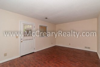 774 Rogers Way SW in Marietta, GA - Building Photo - Building Photo