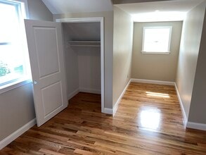 11 Garfield Ave, Unit 1 in Woburn, MA - Building Photo - Building Photo