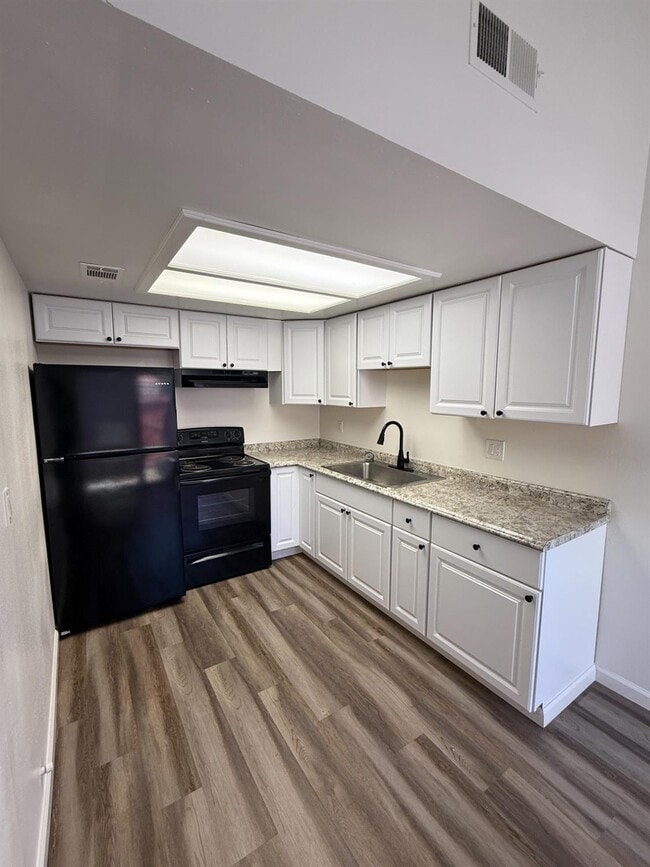 property at 5965 E Shields Ave