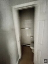75 Ludlow St-Unit -2 in Yonkers, NY - Building Photo - Building Photo