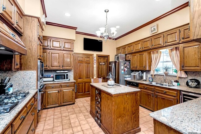 1022 Wooddale Blvd in Baton Rouge, LA - Building Photo - Building Photo