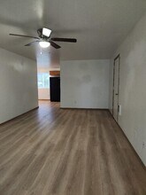 4218 Long St in Sweet Home, OR - Building Photo - Building Photo