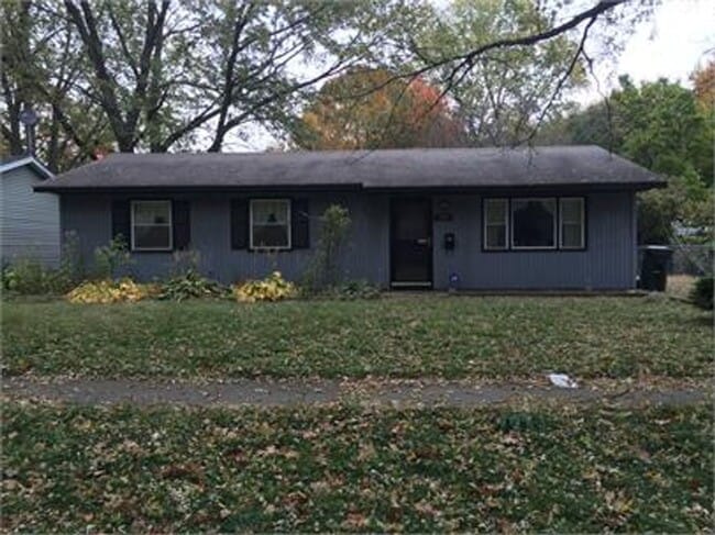 property at 906 Timothy Trail