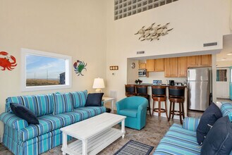 56390 North Carolina Hwy 12 in Hatteras, NC - Building Photo - Building Photo