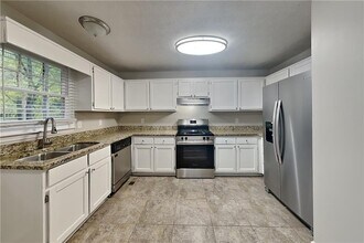 20 Tracey Ln in Dallas, GA - Building Photo - Building Photo