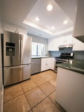 1236 Wellesley Ave in Los Angeles, CA - Building Photo - Building Photo