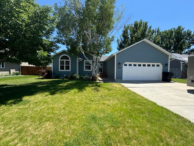 property at 3668 Jasper Park Dr