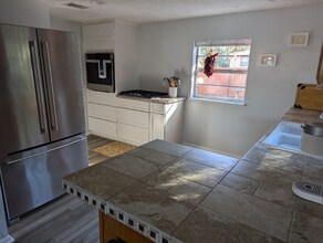 70 Robert St in Atlantic Beach, FL - Building Photo - Building Photo