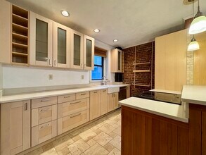 111 Jersey St, Unit 2&2A in Boston, MA - Building Photo - Building Photo