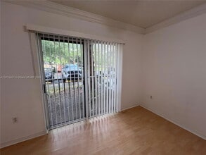 9907 Westwood Dr in Tamarac, FL - Building Photo - Building Photo