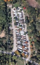 Starlight Mobile Home Park in Brighton, MI - Building Photo - Interior Photo