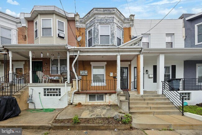6111 Pine St in Philadelphia, PA - Building Photo - Building Photo