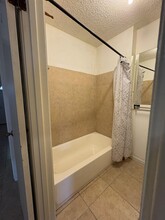 102 I Ave in Del Rio, TX - Building Photo - Building Photo