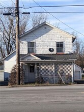 10668 Main St in Clarence, NY - Building Photo - Building Photo