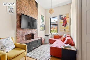 384 13th St in Brooklyn, NY - Building Photo