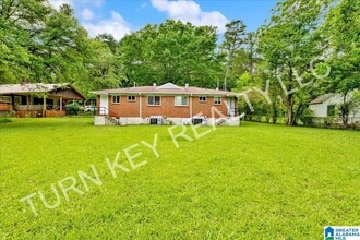 521 Crumly Chapel Rd in Birmingham, AL - Building Photo - Building Photo
