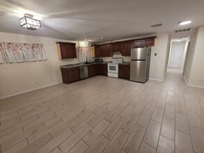 400 Count St in Melbourne, FL - Foto de edificio - Building Photo