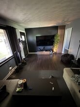 3105 Lencott Dr in Louisville, KY - Building Photo - Building Photo