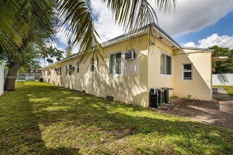 841 NE 90th St in Miami, FL - Building Photo - Building Photo