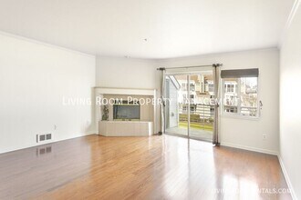 183 N Hayden Bay Dr in Portland, OR - Building Photo - Building Photo