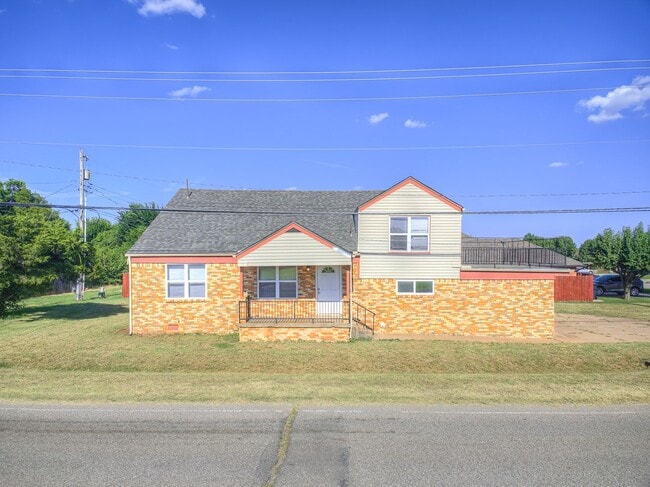 445 NW 119th St