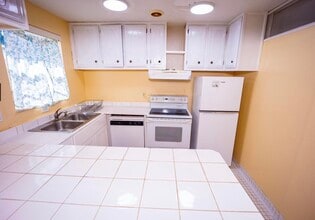 3240 Ridge Hill Rd in Boynton Beach, FL - Building Photo - Building Photo