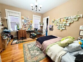 16 Fisher Ave, Unit 3T in Boston, MA - Building Photo - Building Photo