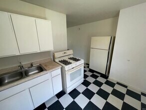 5229 S College Dr in Bloomington, IN - Building Photo - Building Photo