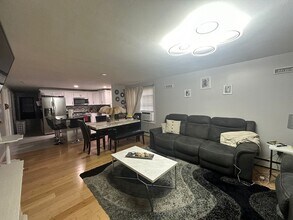 185B Park St in Lawrence, MA - Building Photo - Building Photo