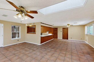 7029 Veranda Rd NE in Albuquerque, NM - Foto de edificio - Building Photo