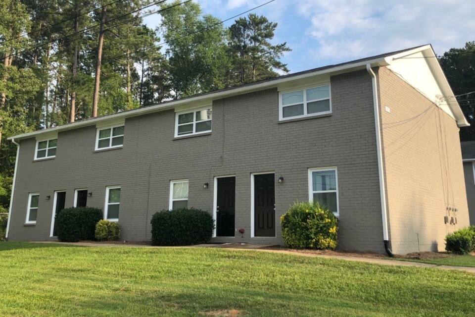 Village Townhomes of Oxford in Oxford, GA - Foto de edificio